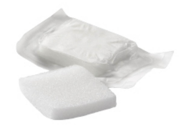 MEDICAZIONE IN COMPRESSE DI POLIURETANO ESPANSO FORMATO DA RETICOLI CELLULARI A NIDO D'APE 10PZ 5X5X1CM STERILE - latuafarmacia.org