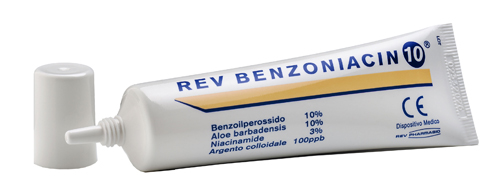 REV BENZONIACIN 10 CREMA 30 ML - latuafarmacia.org