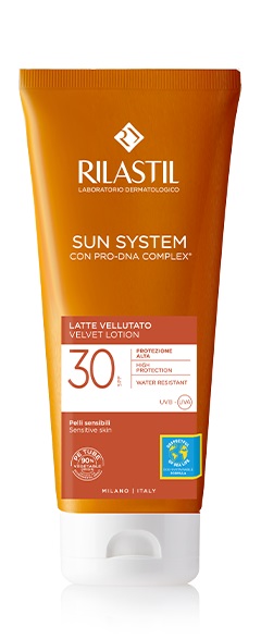 RILASTIL SUN SYSTEM PHOTO PROTECTION TERAPY LATTE VELLUTANTE SPF 30 200 ML - latuafarmacia.org